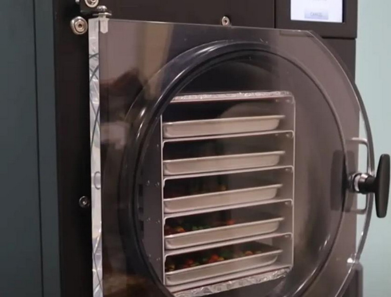 Is Freeze Dryer Same As Dehydrator-_4